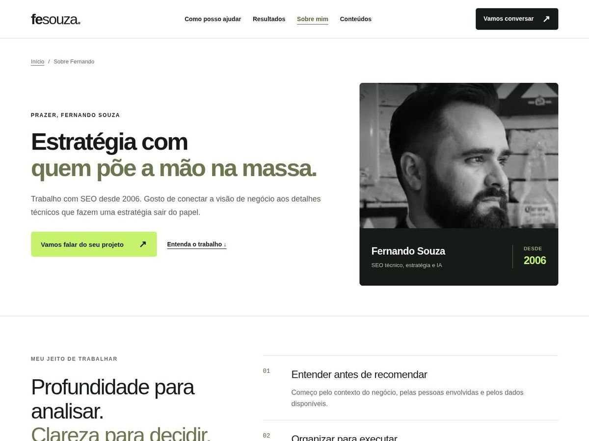 Layout da página Sobre, com retrato em preto e branco ao lado do título e lista de forma de trabalho